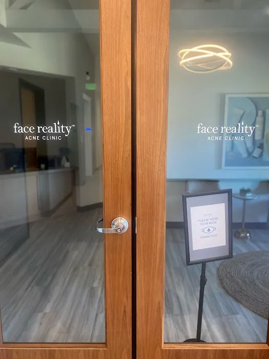 Face Reality Acne Clinic Picture 4