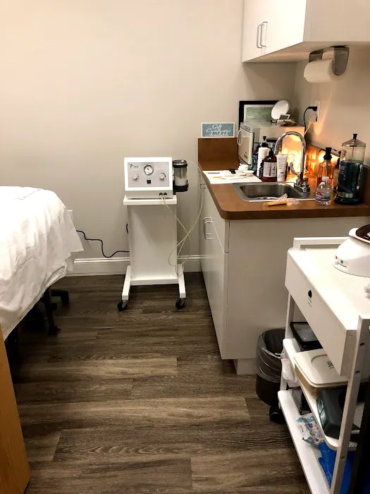 Skincare by Earline Picture 2