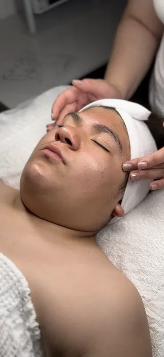 Luxe Skin By J Picture 4