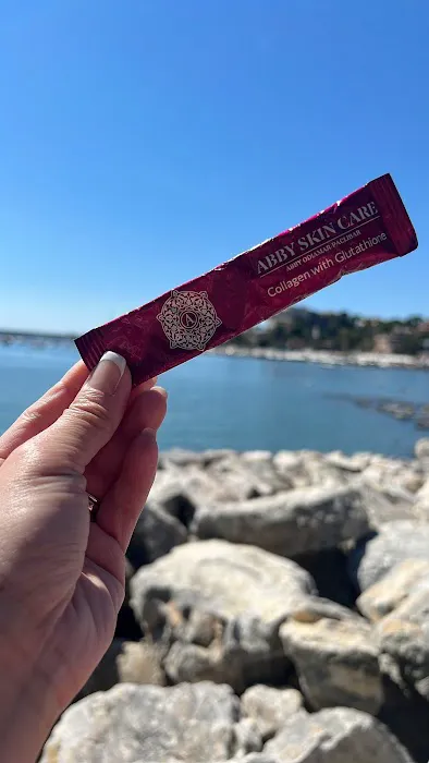 Abby Skin Clinic & FFMS Medspa Picture 7