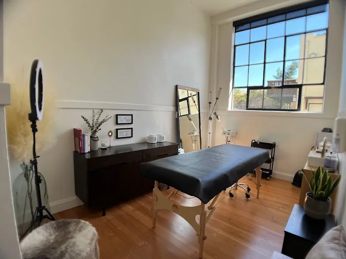 Adiuvo Aesthetics Picture 1