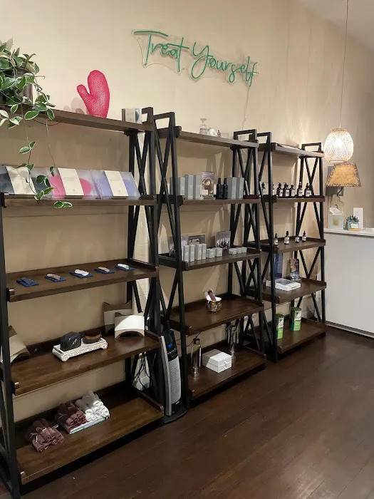 Stellar Skin Studio Picture 6