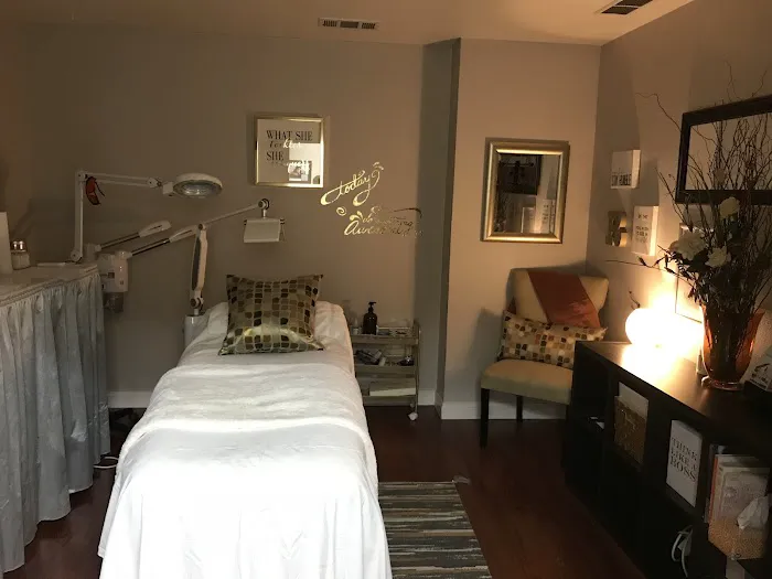 Ronda Simpson Skincare Picture 1