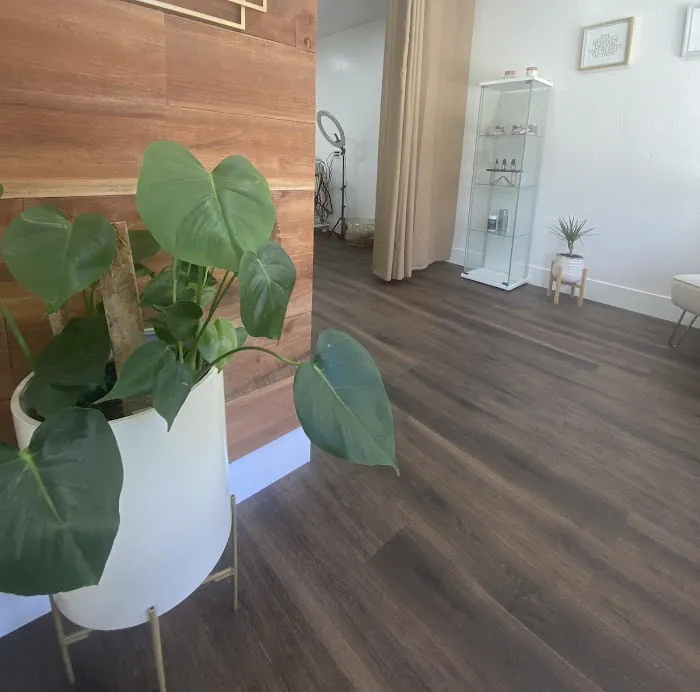 Reflections Skin & Body Lounge Picture 2