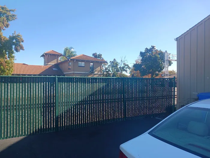 newGLO Skincare Picture 3