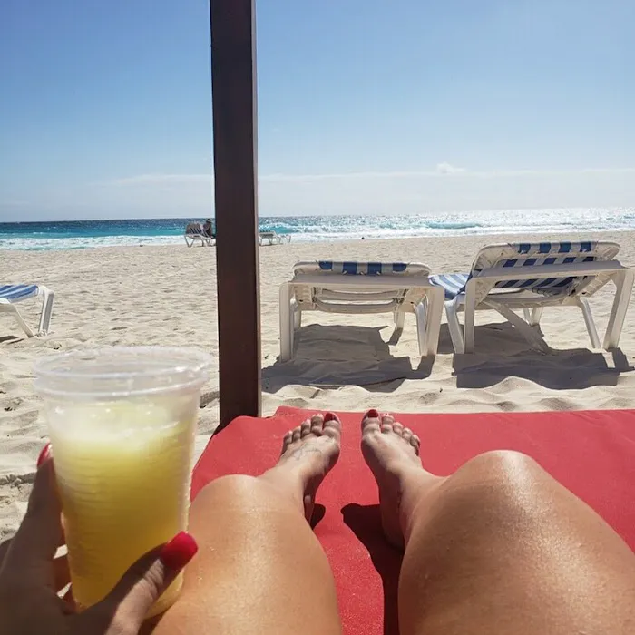 Bare Bronze Beauty Picture 1