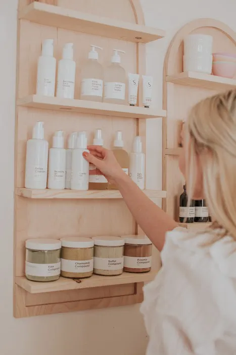 Skin with Karli Picture 6