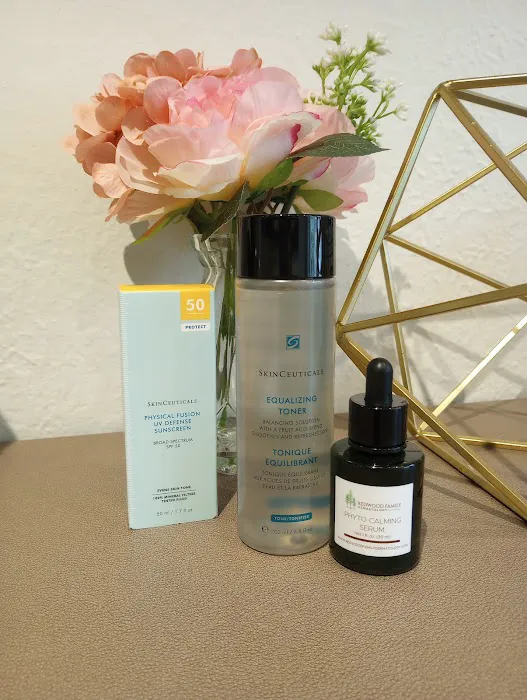 Redwood Family Dermatology Laser & Cosmetics Picture 8