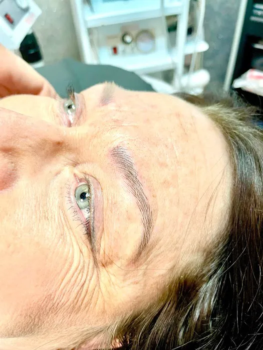 Luna Pearl Esthetics Picture 7