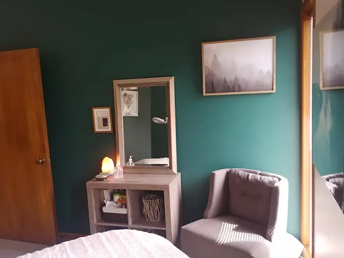 Molly's Esthetics Picture 2