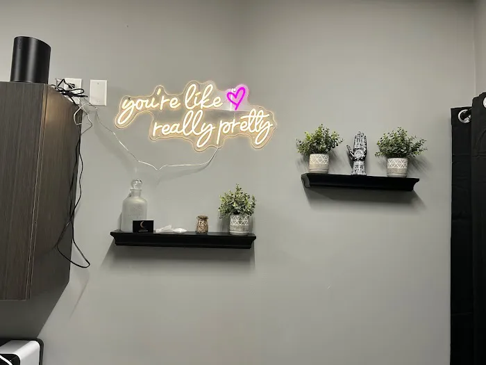 Skinovation Esthetics LLC Picture 1