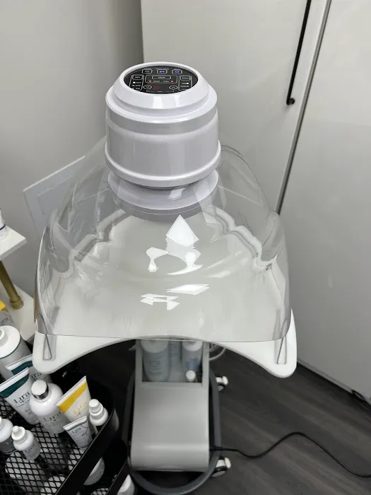 Elixir Face & Body Picture 1