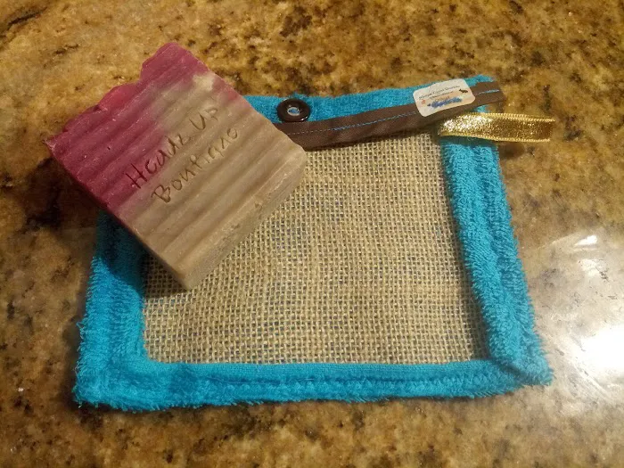 Headz Up Boutique Picture 9