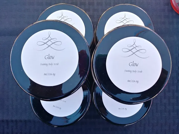 Headz Up Boutique Picture 6