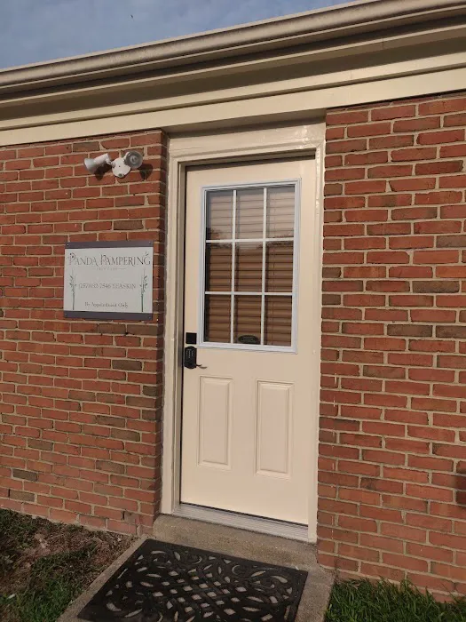 Panda Pampering Picture 9