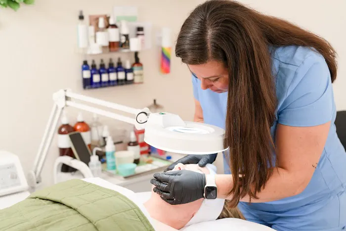 The Alchemist Skin Bar Picture 2