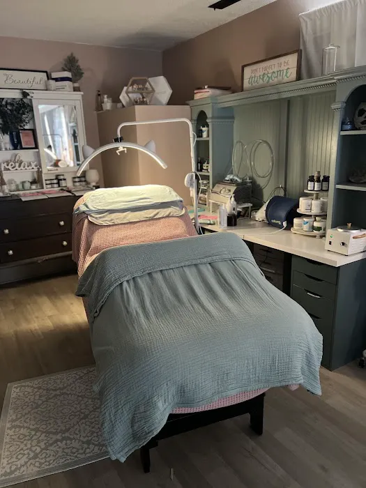 Aesthetic’s Skin & Acne Care Picture 2