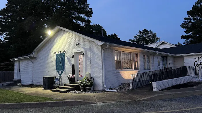 Aesthetic’s Skin & Acne Care Picture 10