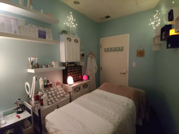 Inlet Swan Spa Picture 4