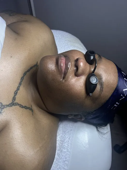 GuidedHandsEsthetics Picture 5