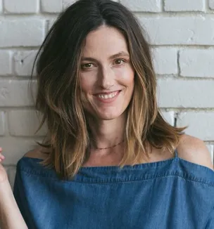 Margaret Webb, LAc/ Shaping Face Picture 6