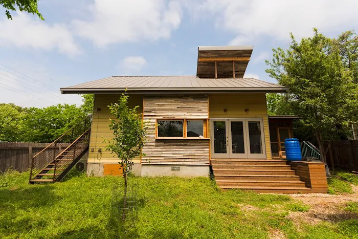 Skin Whisperer Picture 10