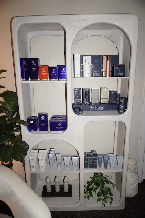 Sullivan Skin Haus Picture 1