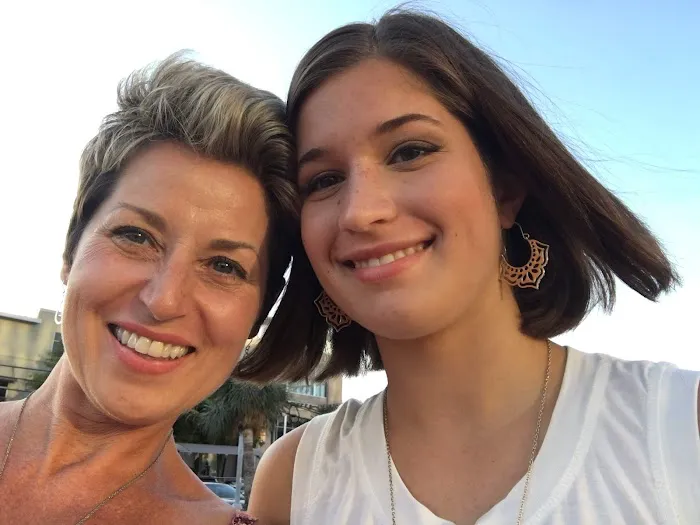 Jolie Skin Studio Picture 3