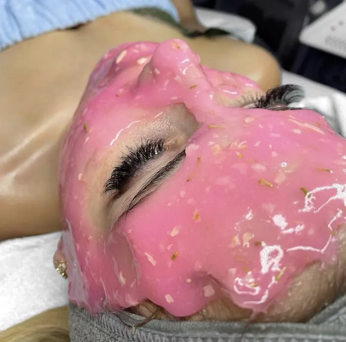 The Blue Room Face & Body Picture 5