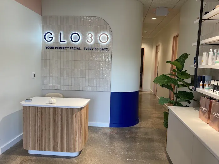 GLO30 Austin Westlake Picture 1