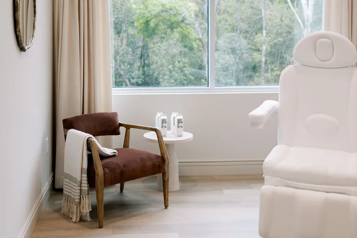 Skin Pharm Picture 10