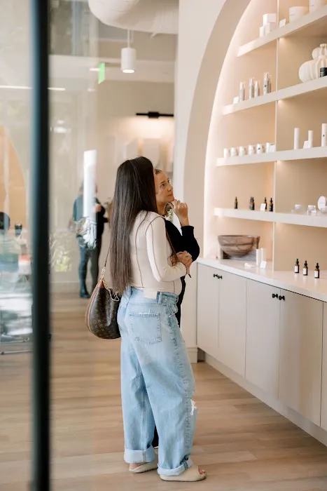 Skin Pharm Picture 8