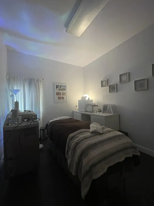 Ann Webb Skin Clinic Picture 2