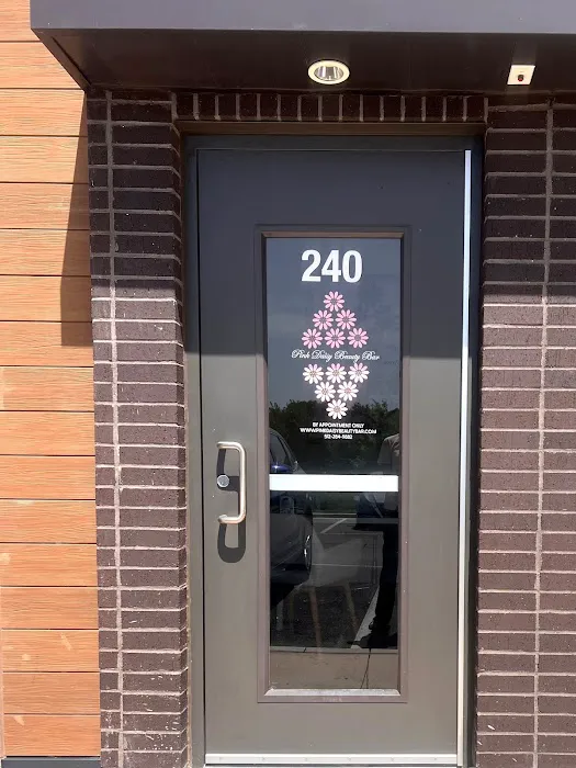 Pink Daisy Beauty Bar Picture 4