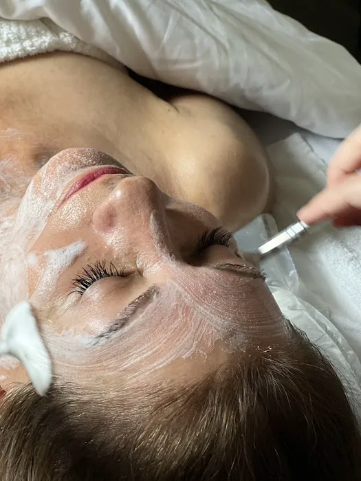 Skin Nourish by Jenny Picture 1