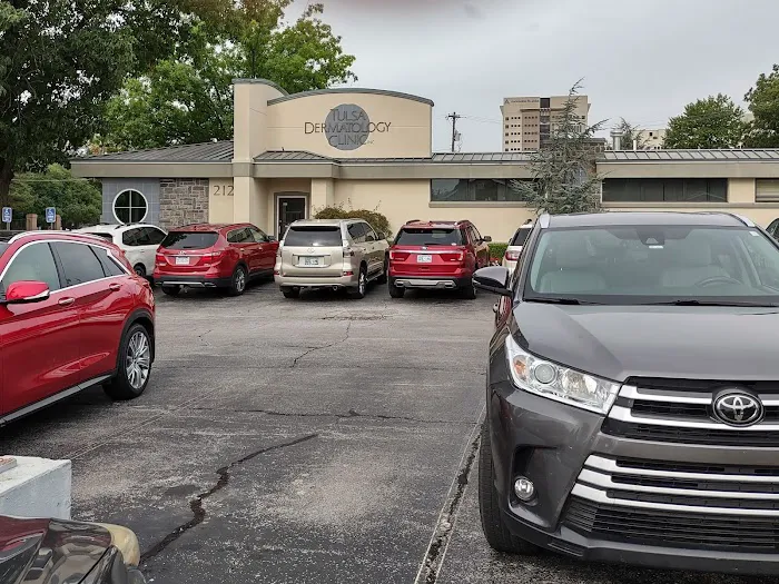Tulsa Dermatology Clinic Inc Picture 5