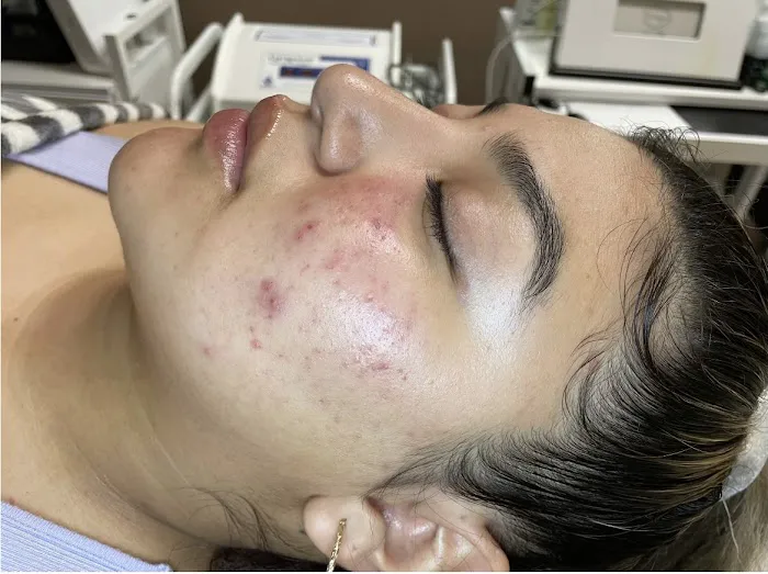 Reveal Skin Studio Picture 1