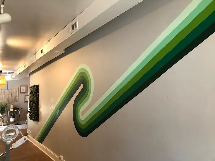 Oasis Face Bar Worthington Picture 8