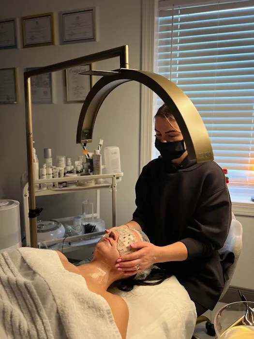 SkinLab365 Picture 1