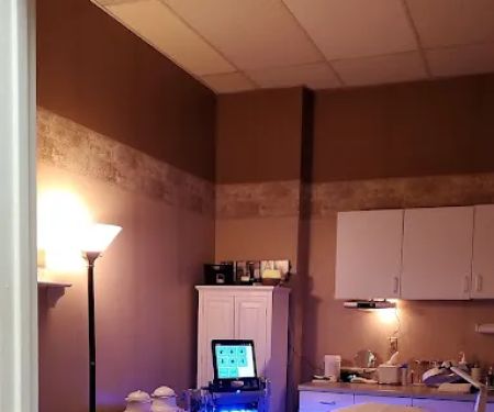 Laura Dershaw SkinCare