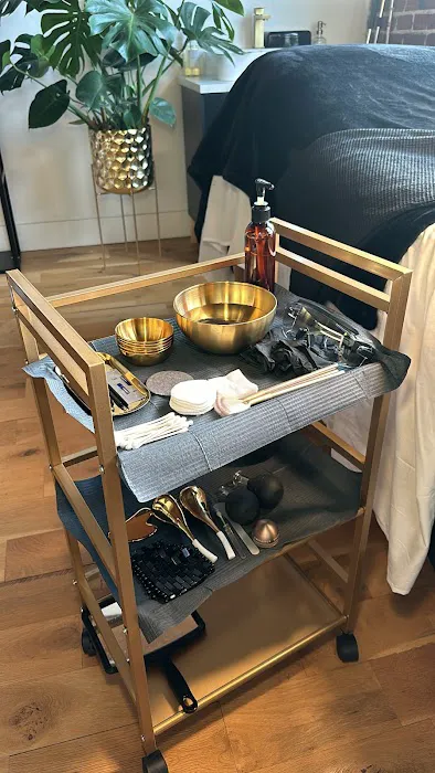 Aesthetics by Amina Picture 3