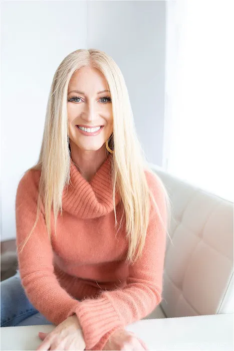 Moss + Stone Skincare LLC Picture 6