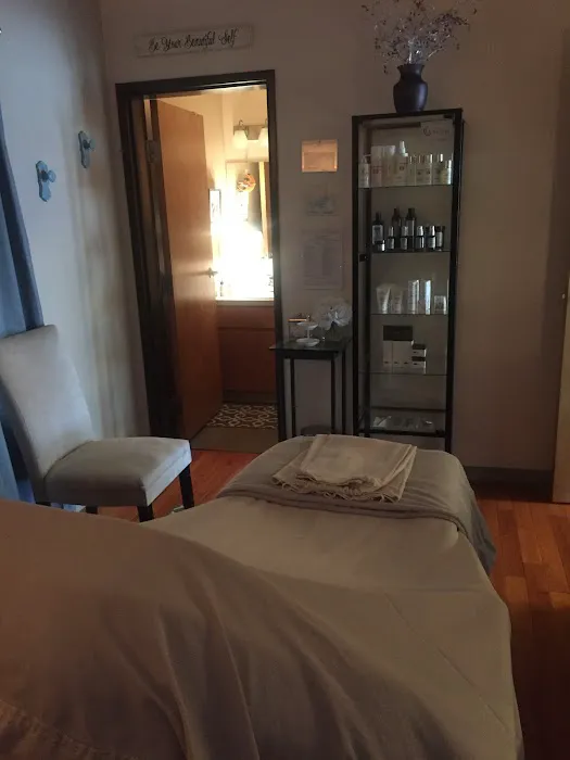 B Bella Aesthetics Picture 5