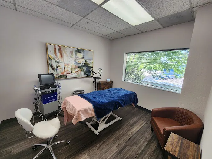 Laser Skin Solutions - Clackamas Picture 6