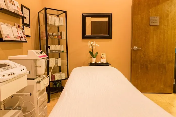 Savant Skin Care Picture 3