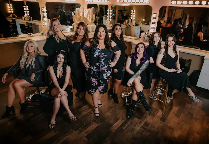 GLAMbeauty bar Picture 1