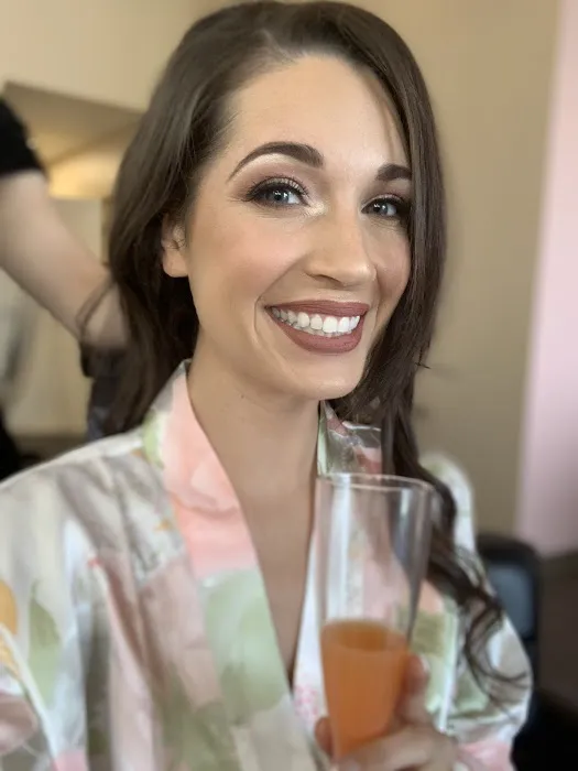 GLAMbeauty bar Picture 9