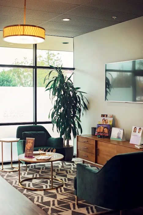 Skin & Tonics Laser Aesthetics Picture 1