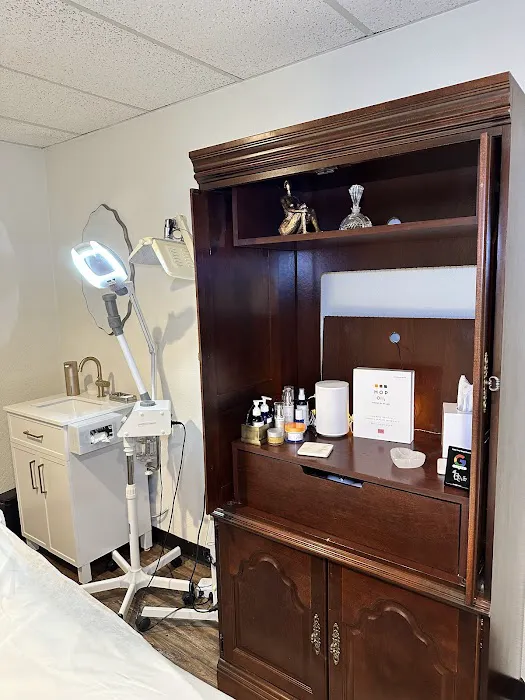 LL Beauté Aesthetics LLC Picture 5