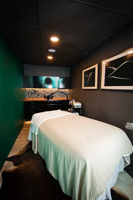 Unblur Skin Studio Picture 10